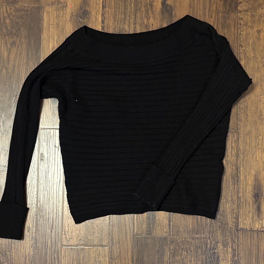 Chic Off-the-shoulder Black Sweater